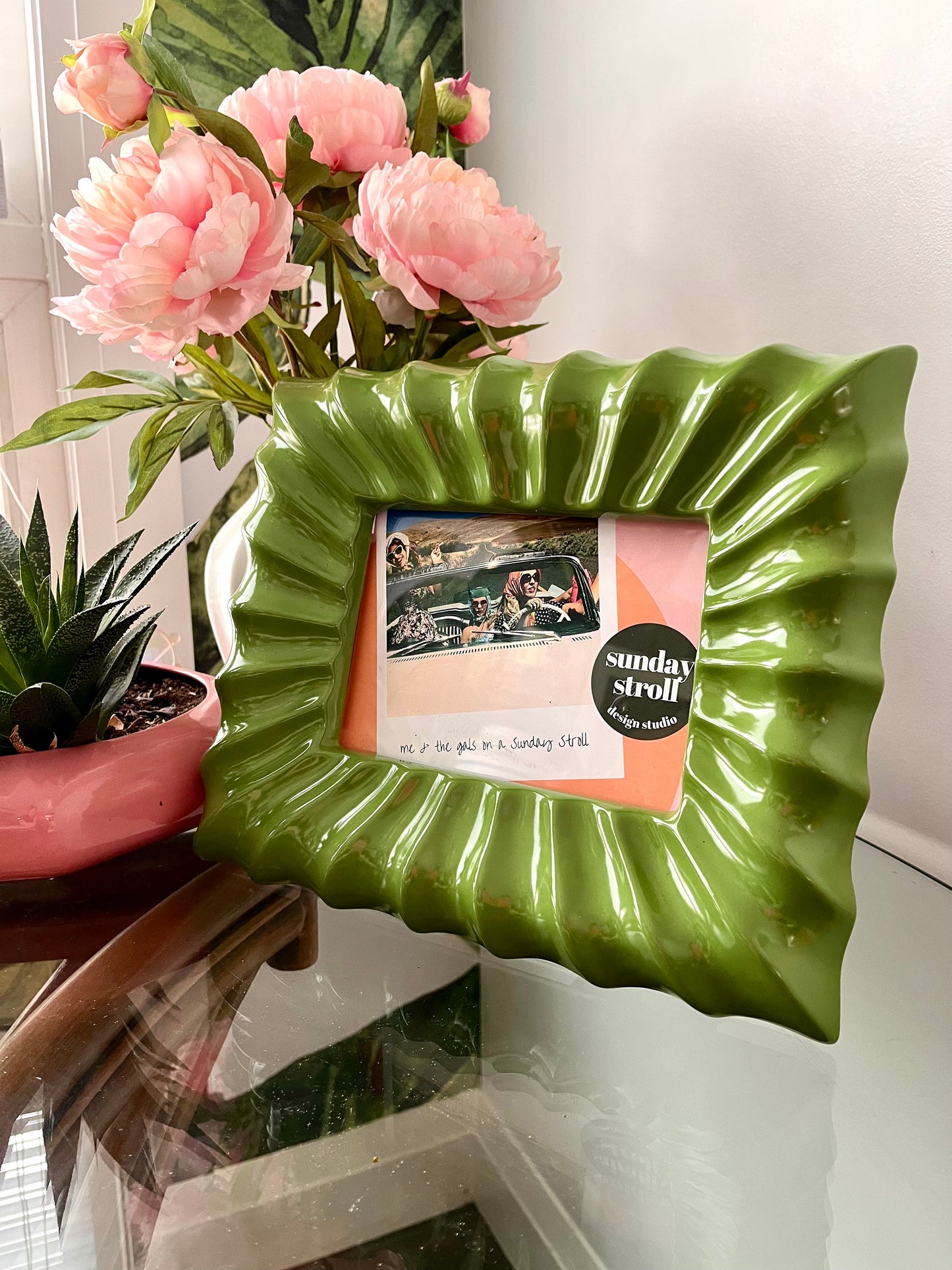 Green Ceramic Statement Frame
