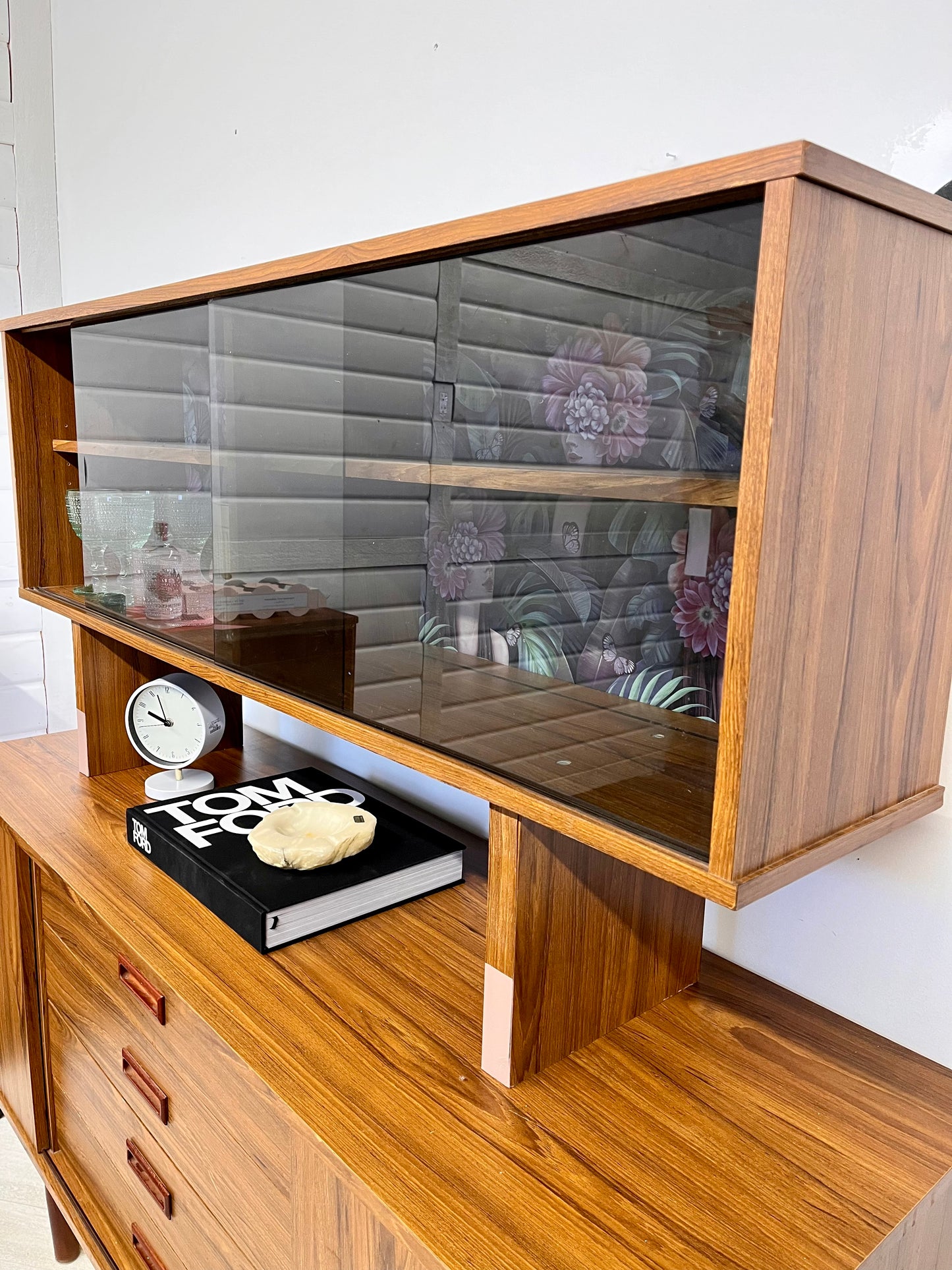 Two Piece Hutch