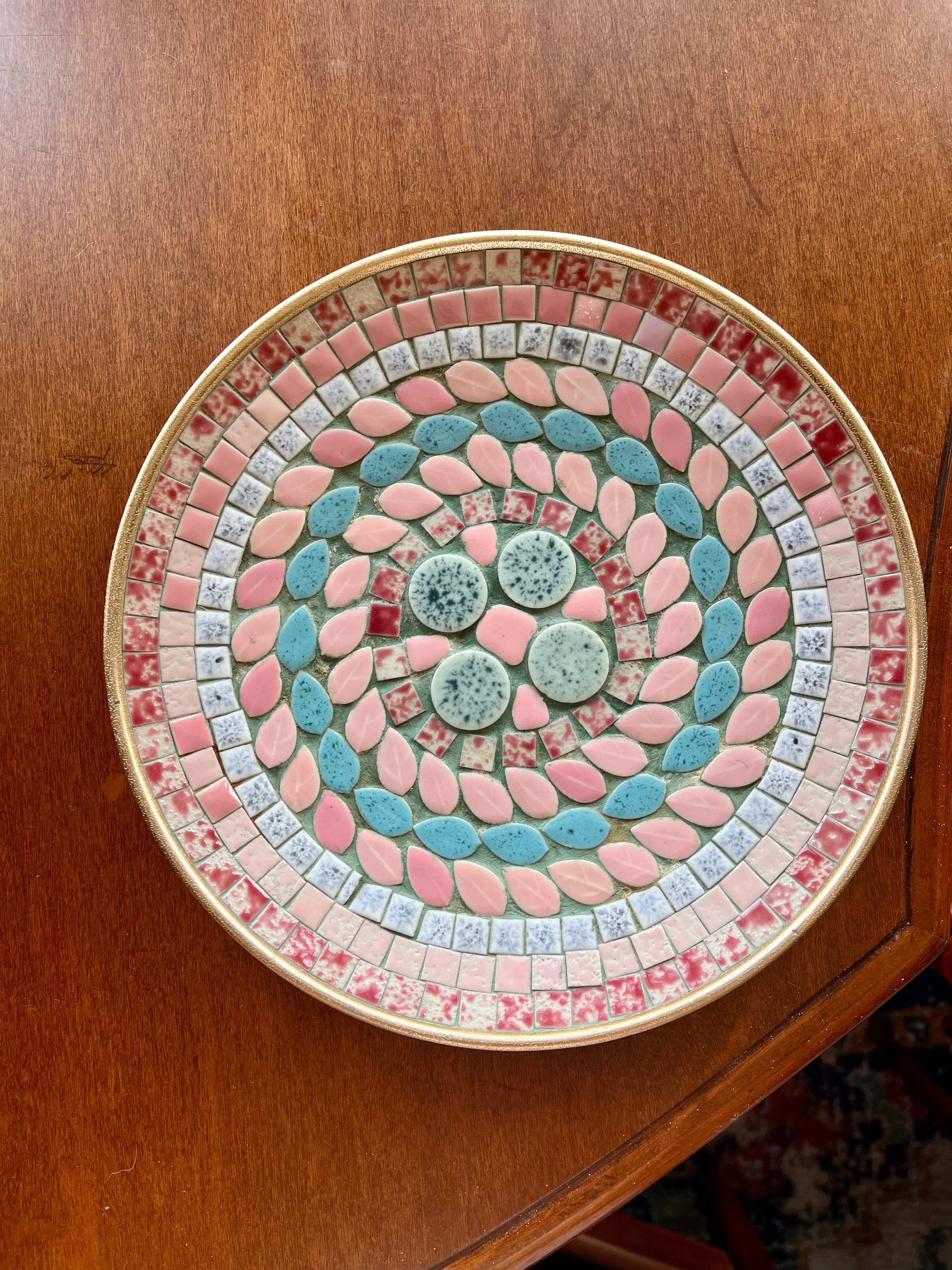 Mosaic Catchall