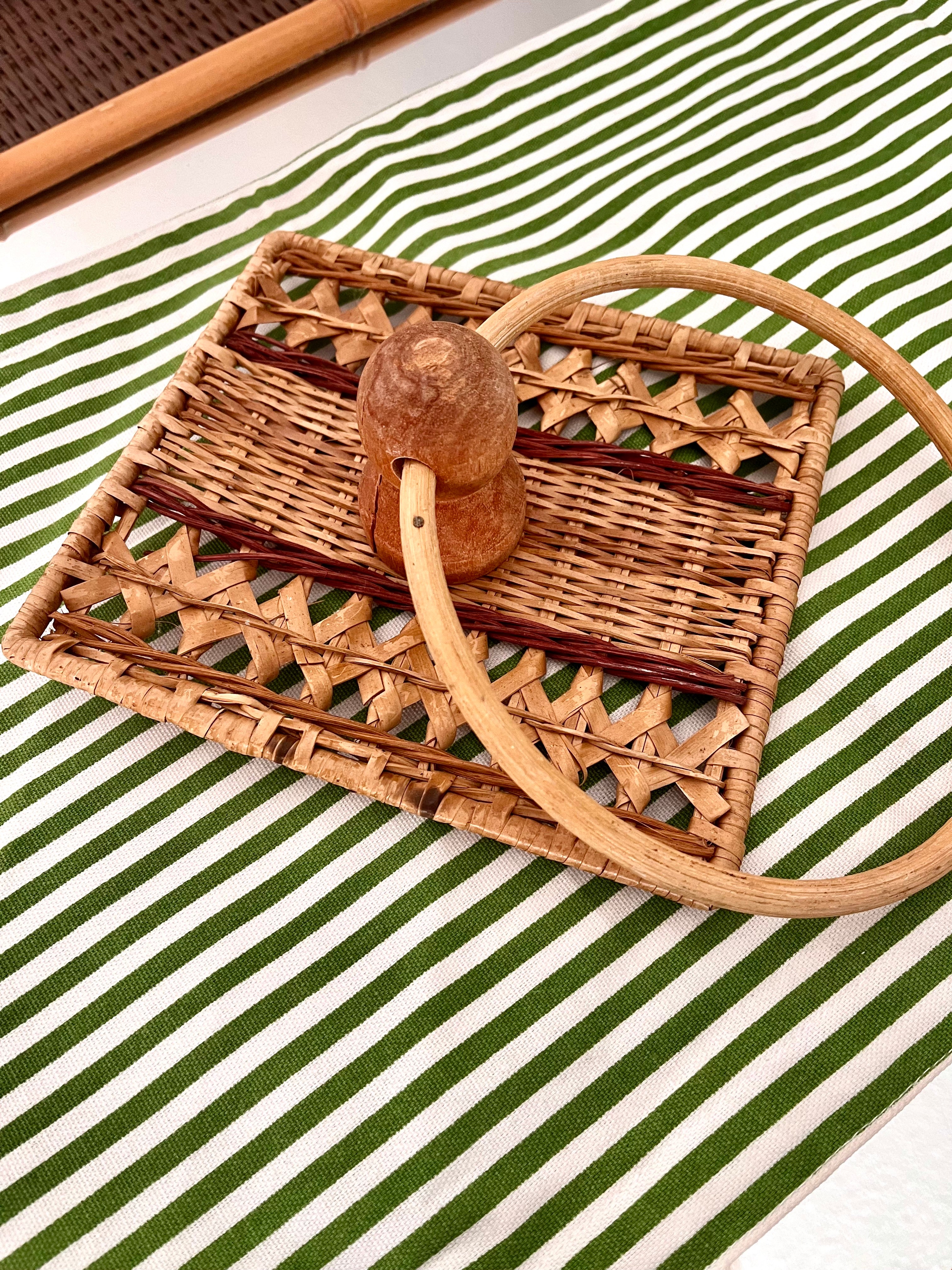 Wicker Hand Towel Caddy
