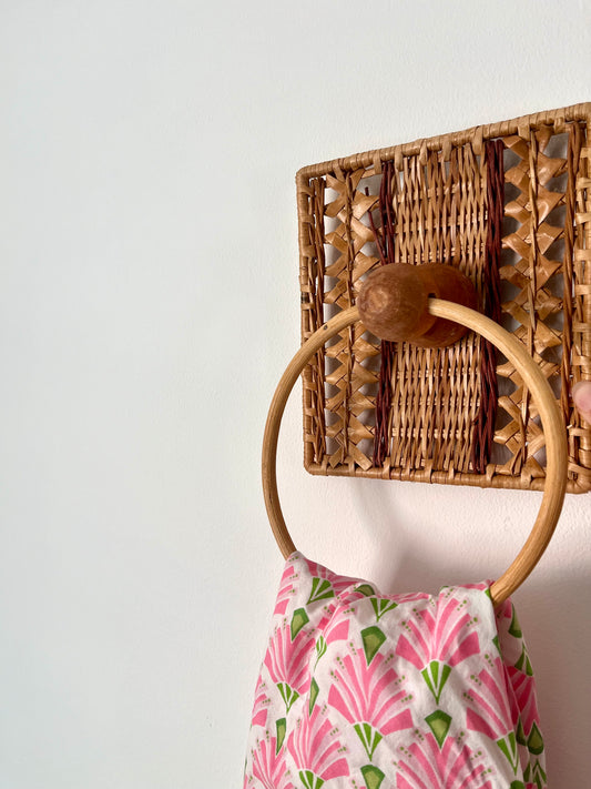 Wicker Hand Towel Caddy