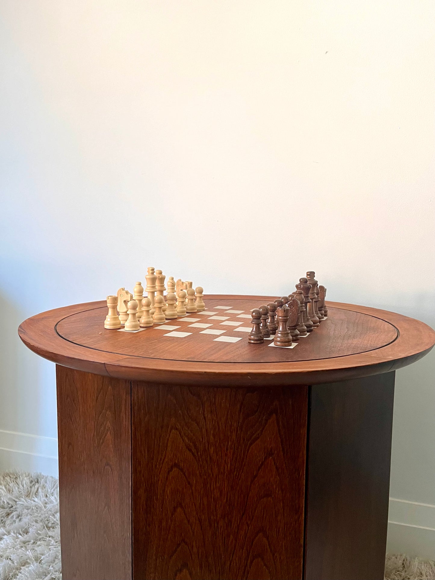 Delicraft Chess Game End Table