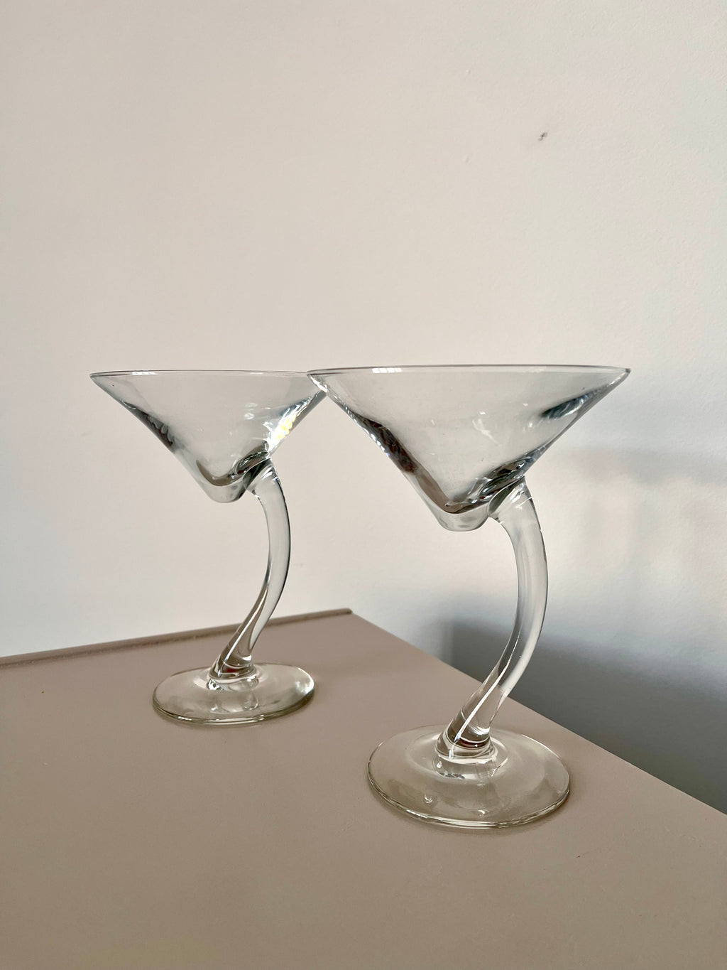 Wavy Martini Pair
