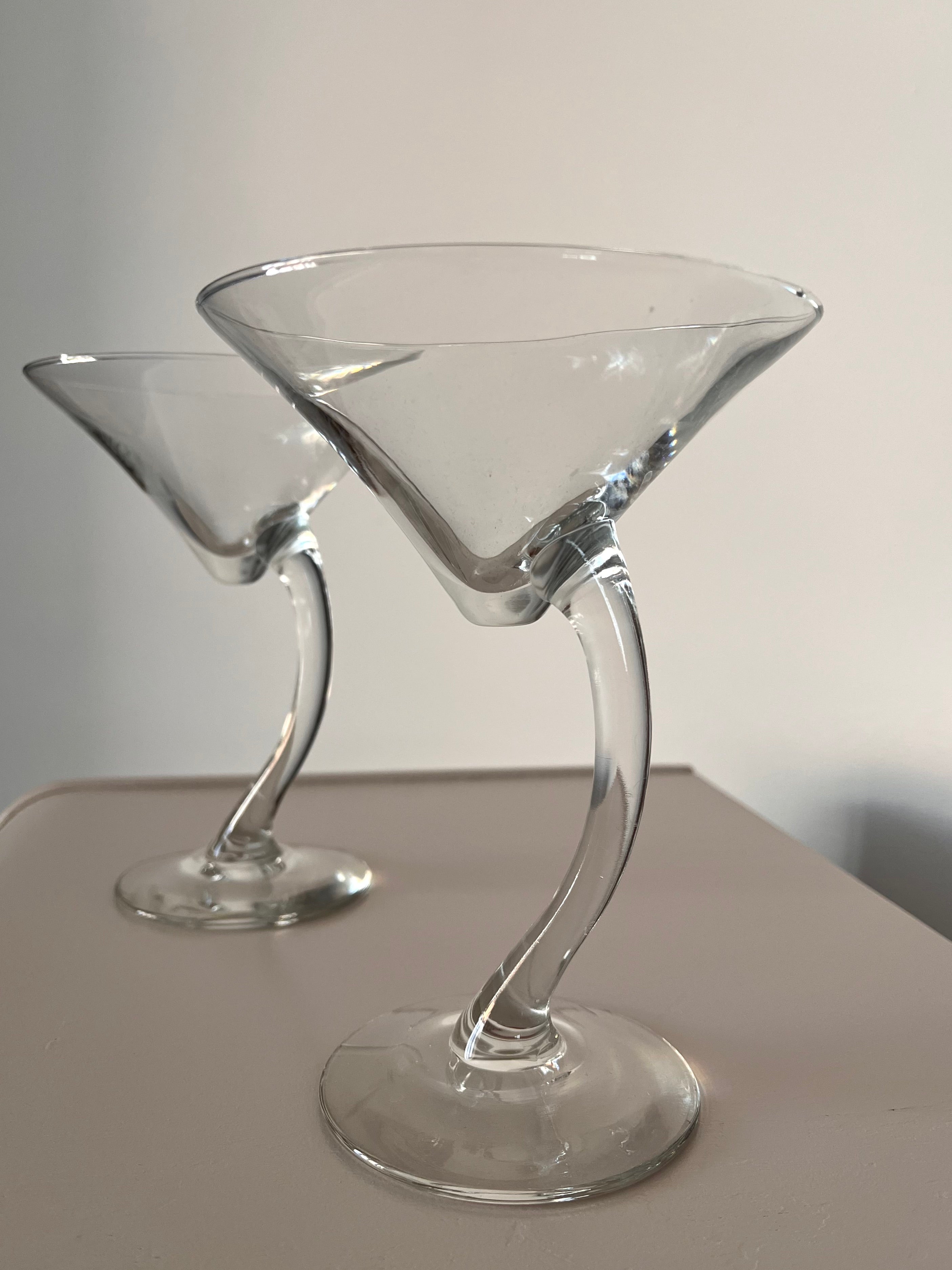 Wavy Martini Pair